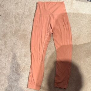 Lululemon High-Waisted 3/4 Leggings